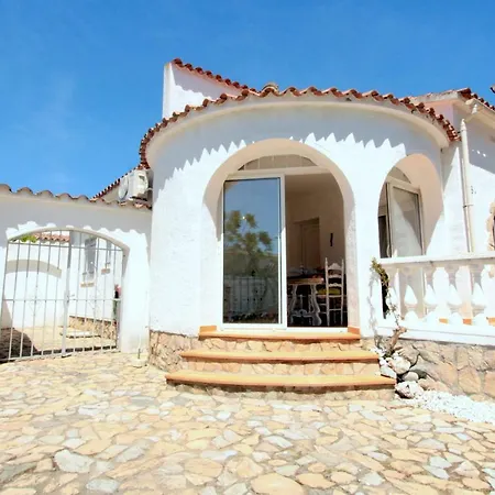 Holiday home Leon Inmo Amira - 10191 Empuriabrava